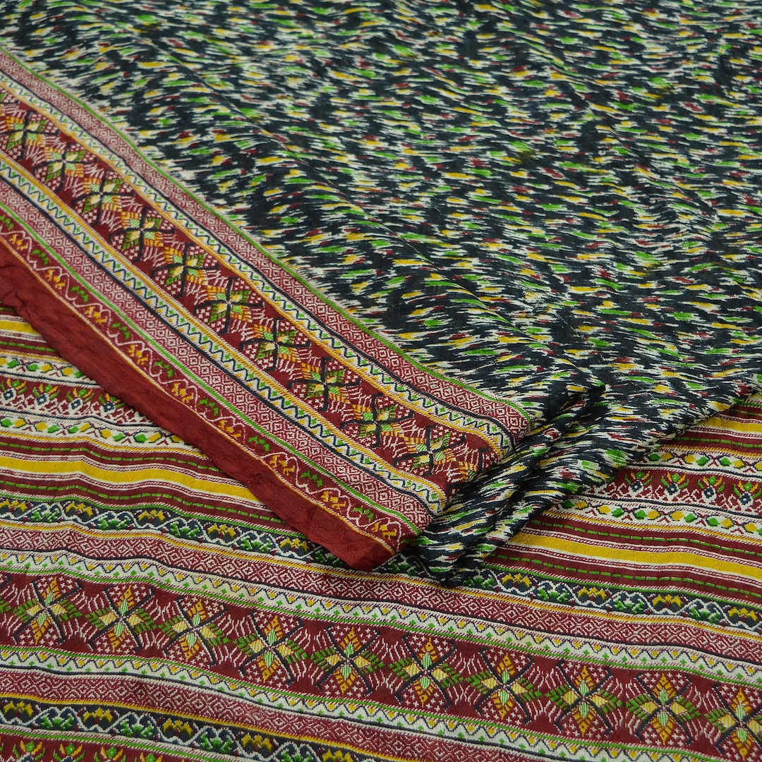 Indian Vintage Saree Red & Black Pure Georgette Silk Printed Sari Sewing 6yd Craft Soft Floral Dress Designing for Crafting