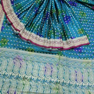 Indian Vintage Heavy Blue Sari Pure Silk Blue Woven Brocade Sarees 5Yd Craft Fabric Floral Ethnic Zari Dress making Pre-owned Wedding sari