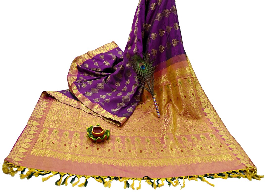 Indian Vintage Woven Kanjivaram Saree 100% Pure Silk Sari Zari 5Yard Floral Dress making Crafting Quilting Upcycle