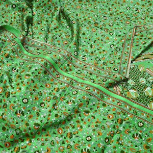 Indian Vintage Sari Green 100% Pure Silk Printed Sarees 5yd Craft Fabric Sewing Soft Dress Making Floral Quilting Crafting Upcycle Used