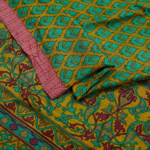 Sari indiano vintage verde e senape pesante in pura lana tessuto stampato sari morbido caldo tessuto artigianale 5 iarde bordo tessuto confezione abito quilting