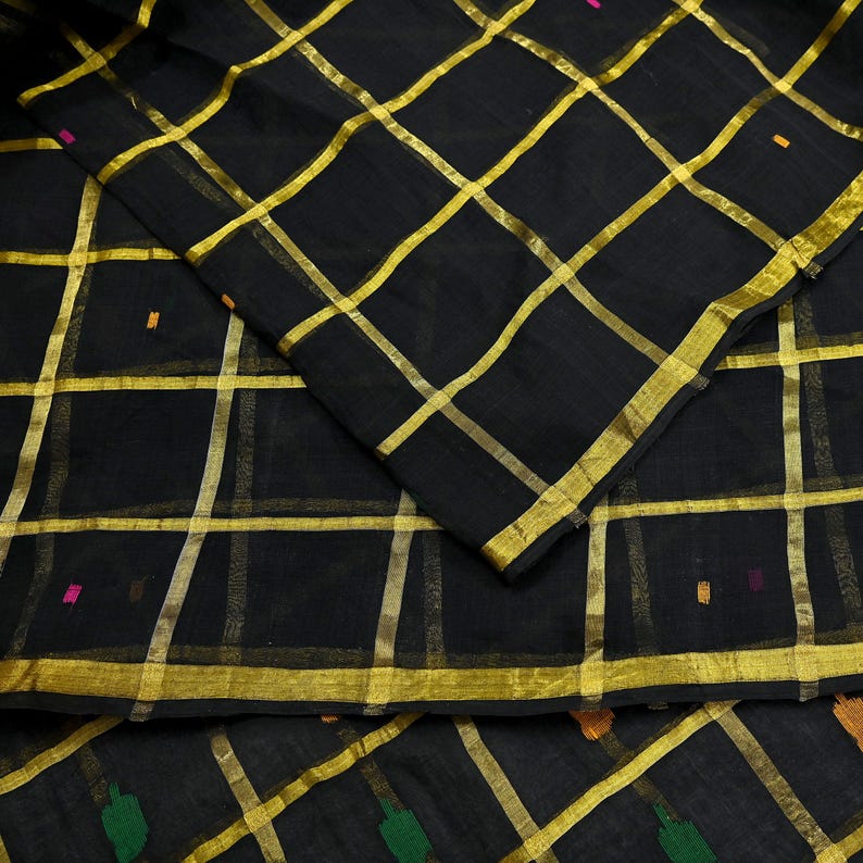 Tela para saris vintage indios, negra, de algodón puro, tejida a mano, 5 yardas, con estampado floral étnico, ideal para manualidades, reciclaje, acolchado y confección de vestidos. imagen 5