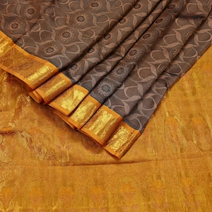 Indian Vintage Heavy Brown Kanjivaram Saree 100% Pure Silk Zari 5Yd Floral Crafting Dress making Crafting Quilting Bollywood Saree