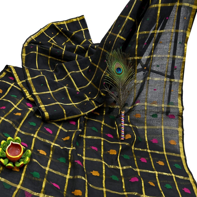 Tela para saris vintage indios, negra, de algodón puro, tejida a mano, 5 yardas, con estampado floral étnico, ideal para manualidades, reciclaje, acolchado y confección de vestidos. imagen 17