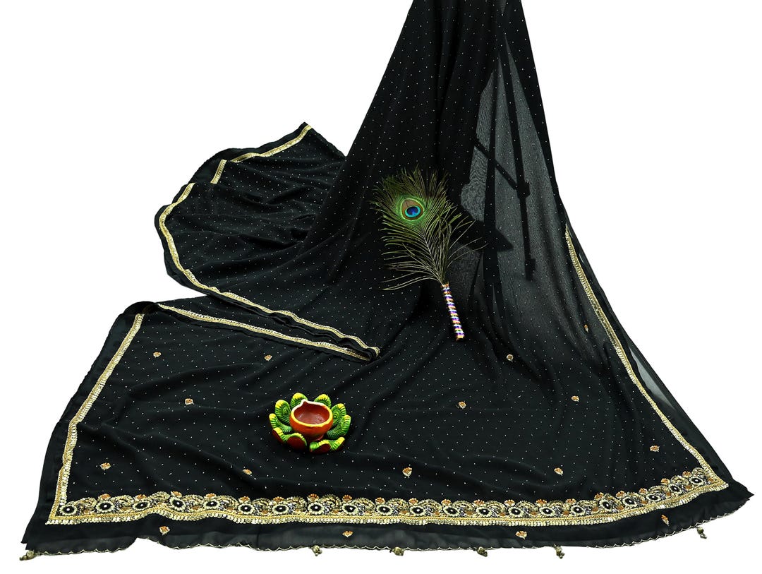 インドのヴィンテージサリー、黒の手刺繍、純粋なジョーゼットシルク