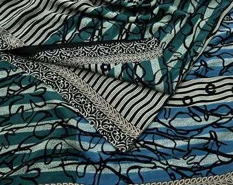 Indian Vintage Moss Crepe Printed Saree Floral 5 Yards Soft Craft Fabric for Dressmaking, Décor, Quilting, & Upcycling