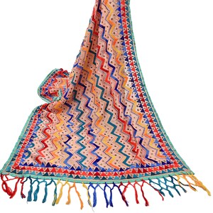 Indischer Vintage-Dupatta, pfirsichfarbene lange Stola, Chanderi, handbestickt, Bagh Phulkari, Stola, Schal, Partykleidung, Schleier, Hijab, Wickelschal