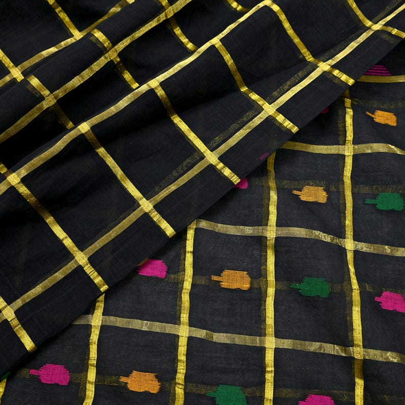 Tela para saris vintage indios, negra, de algodón puro, tejida a mano, 5 yardas, con estampado floral étnico, ideal para manualidades, reciclaje, acolchado y confección de vestidos. imagen 12