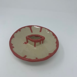 Overflow - small dish with lips