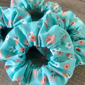 Floral Scrunchies | Scrunchies | Hair Accessories | Flowers | Hair Elastics | Handmade Scrunchies | Cotton | Hair Ties