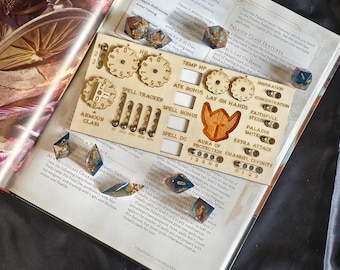 Rastreador de clase magnético de madera hecho a mano para Paladín | Dungeons and Dragons 2024 | Accesorio para juegos de rol de mesa