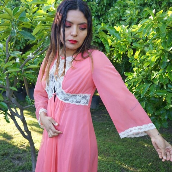 Vintage Peach 70’s Robe - image 1