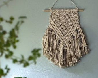 Macrame Wall Hanging |Woven Wall Art | Bohemian Home Decor | Boho Tapestry