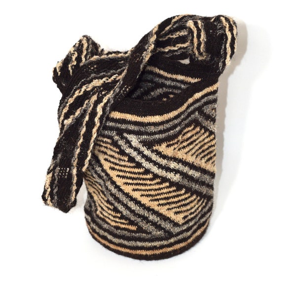 Arhuaca Mochila Bag, Handmade in Colombia, Satchel, Crossbody, Wool blend, Handwoven, Ethical, Fair Trade bag