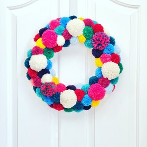 Everyday Bright Colorful Wreath Christmas Front Door Wreath Year round Wreath Pom Pom Wreath Handmade Wreath Merry and Bright Wreath Bild 1