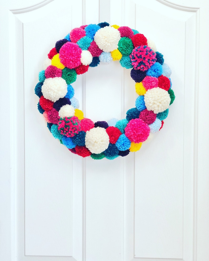 Everyday Bright Colorful Wreath Christmas Front Door Wreath Year round Wreath Pom Pom Wreath Handmade Wreath Merry and Bright Wreath Bild 1