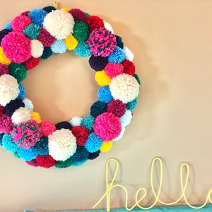 Everyday Bright Colorful Wreath Christmas Front Door Wreath Year round Wreath Pom Pom Wreath Handmade Wreath Merry and Bright Wreath Bild 4