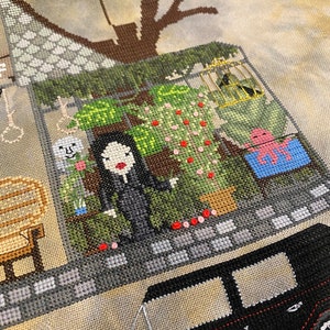 Addams Family: Stitch A Long (SAL) Kreuzstichmuster - Mittwoch Morticia Gomez Thing It Fester