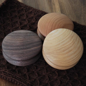 Wood Darning Discs - Approximately 3&quot; in diameter.