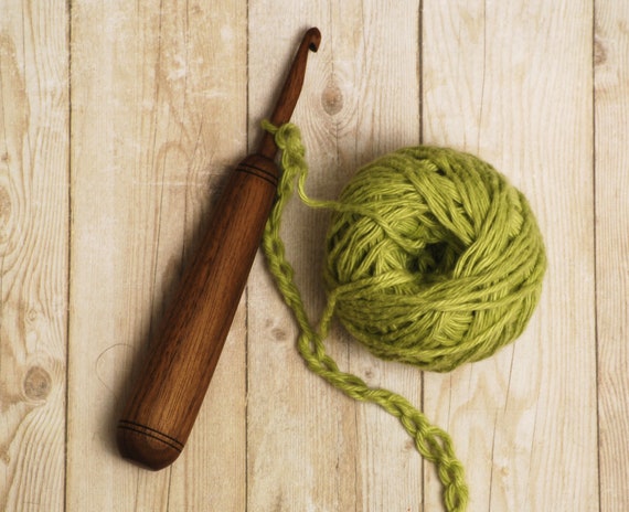 Crochet Hook Set, Walnut and Maple