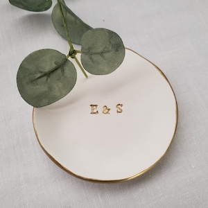 Personalized Wedding Gift / Ring Dish/ Wedding Ring Dish / Gift for the Bride / Jewelry Dish /Engagement Gift/ Bridal Shower Gift image 1