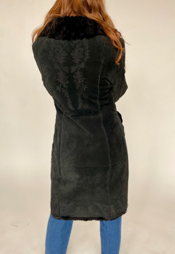 Gorgeous Black Leather Vintage Coat w Embroidered… - image 10