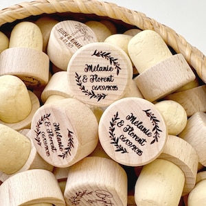 Greenery Wine Bottle Stopper Birthday Favors - Personalized Wedding Gifts for guest in bulk - Perfect for Baptism, Bridal Shower as well
