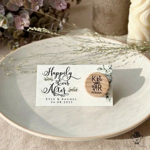 Tapón para botella de vino, recuerdos de boda con tarjeta de agradecimiento, regalo personalizado para invitados a granel con etiquetas "Happily Ever After" y bolsa de organza