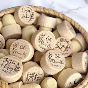Engraved Wood Wine Bottle Stopper: Personalized Wedding Favors
