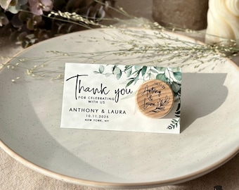 Personalized Wedding Favors: Greenery Wine Bottle Stopper with Thank You Card