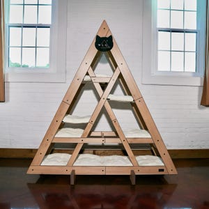 WLO® Triangle Climbing Shelves Natural – cat gym, cat wall bed, cat play furniture, cat shelves set, wood cat shelf, cat perch