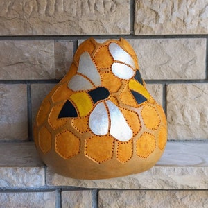 Honeycomb Light, Honey comb Lamp, Kids Room Decor, Nursery lamps, Beekeeper gifts,