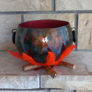 Large Candy Bowl, Witch Cauldron Candy Bowl, Cauldron on Felt Fire, Halloween Decoration, Halloween Candy Dish