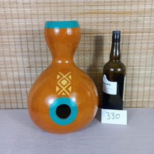 Udu, tambour traditionnel en calebasse sculptée à la main, instrument de percussion en turquoise ambrée, alternative au tambour traditionnel en pot d'argile sculptée.