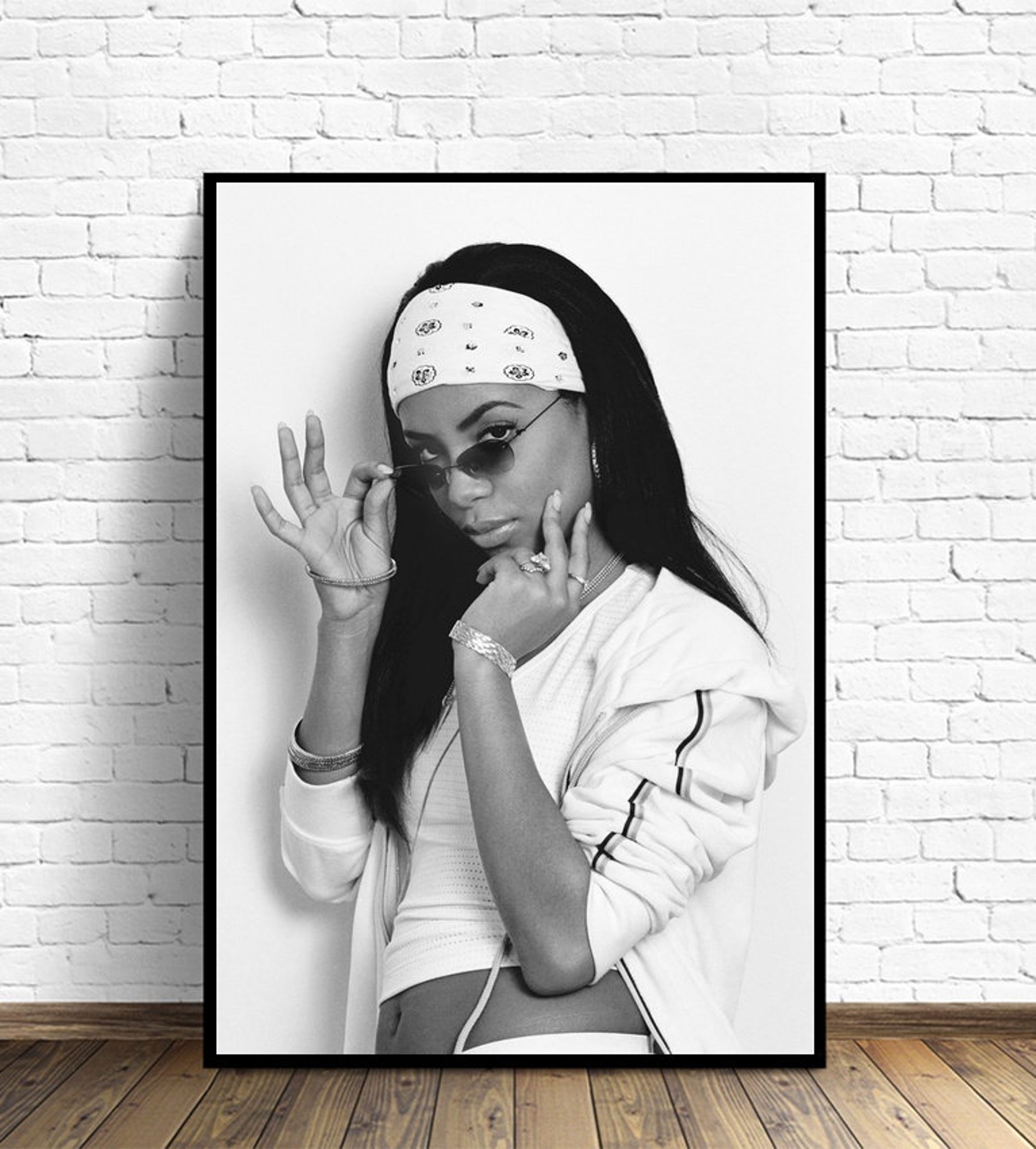 Discover Aaliyah canvas Poster Wall Art,Home docor,less