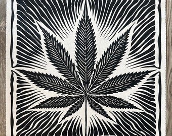 CANNABIS BLATT – 40 × 40 cm – Marihuana Pflanzen Linoldruck – Schwarz/Hanf-Natur