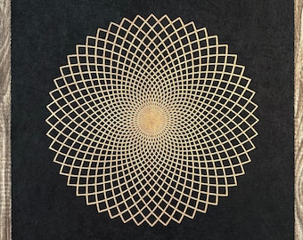 LOTUS OF LOVE – 40 × 40 cm – Sacred Geometry Torus Linocut – Gold/Black