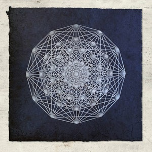 DEMIHEPTERAKT – 40 × 40 cm – Sacred Geometry Linocut – Silver/Dark Blue