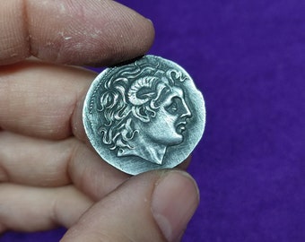 Moneda Griega Alejandro Magno y Atenea, Greek Coin Alexander the Great and Athena, moneda artesanal, fundición de metal, regala a un amigo