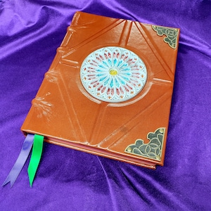 Changeling the 20th Anniversary Dream Prototype, mittelalterliches Bindebuch, Rollenspiel, Kernregelwerk