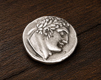 Judas Iscariot Sterling Silver Coin – Handmade Biblical Collectible – 9.4g Silver Replica – Ancient Relic Gift