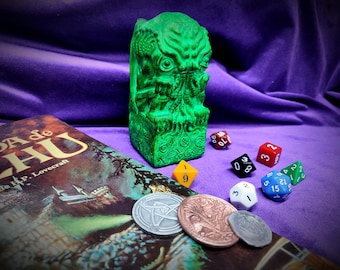Cthulhu Idol Statue – Handpainted Resin Figurine – Miskatonic University Certificate – Lovecraft Collectible – RPG Prop – Geek Gift