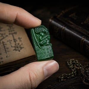 Cthulhu Jade Idol, Lovecraft Relic, Mythos Artifact, Horror Collectible, RPG Tabletop Miniature, DnD Decor, Cosmic Horror Gift image 6