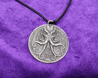 Primal Cthulhu Necklace, Primal Cthulhu Necklace, metal cthulhu necklace, metal cthulhu necklace, artisan metal