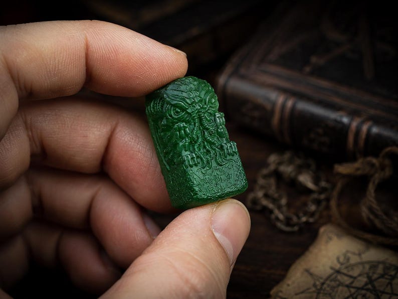 Cthulhu Jade Idol, Lovecraft Relic, Mythos Artifact, Horror Collectible, RPG Tabletop Miniature, DnD Decor, Cosmic Horror Gift image 5