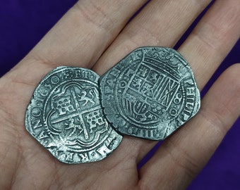 8 Reales Coin 1650 Replica – Spanish Colonial Coin – Handmade Pirate Coin – Antique Reproduction – Historical Collectible Gift