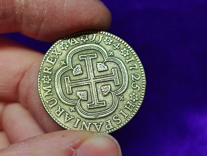 Spanish coin 4 escudos golden, Spanish coin 4 escudos golden, handmade coin, metal casting, gift to a friend 1 Moneda / Coin