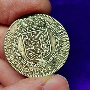 Spanish coin 4 escudos golden, Spanish coin 4 escudos golden, handmade coin, metal casting, gift to a friend image 2