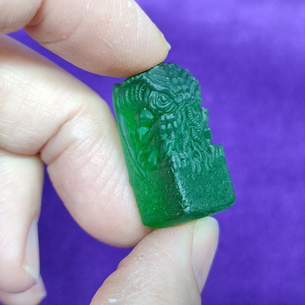 Jade Cthulhu Amulet, Cthulhu Idol, Small Green Pocket Figurine, Cthulhu Jade Amulet