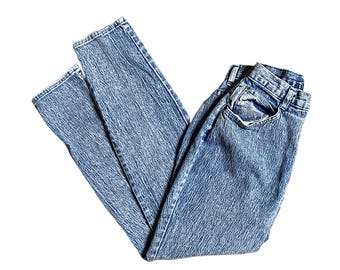 Northwest Blue ~ Size 12 (28/28) ~ Vintage ~ USA ~ Blue Denim Cropped Jeans